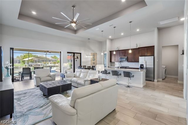 1833 SW 49th TER, Cape Coral, FL 33914