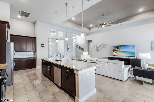 1833 SW 49th TER, Cape Coral, FL 33914