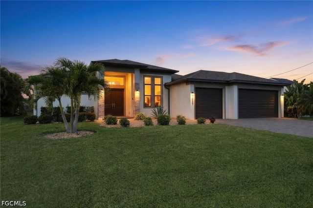 1833 SW 49th TER, Cape Coral, FL 33914