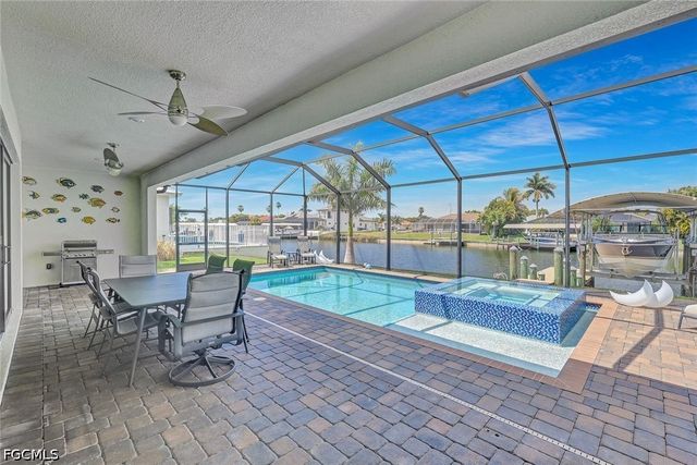 1833 SW 49th TER, Cape Coral, FL 33914