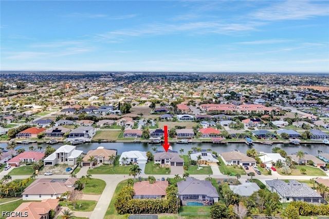 1833 SW 49th TER, Cape Coral, FL 33914