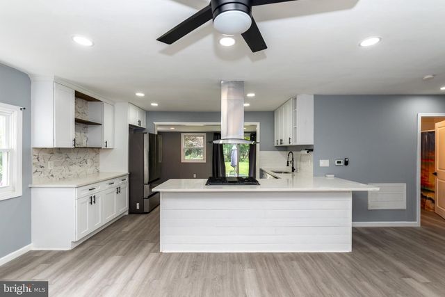 115 DELWYN LN, Williamstown, NJ 08094