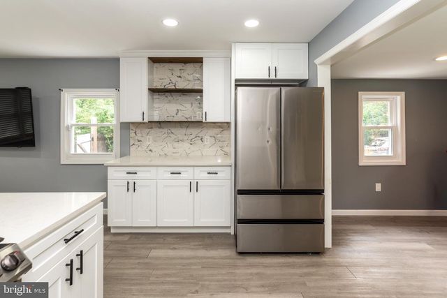 115 DELWYN LN, Williamstown, NJ 08094