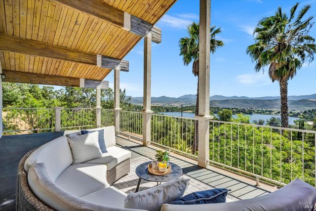 17431 Greenridge Rd, Hidden Valley Lake, CA 95467