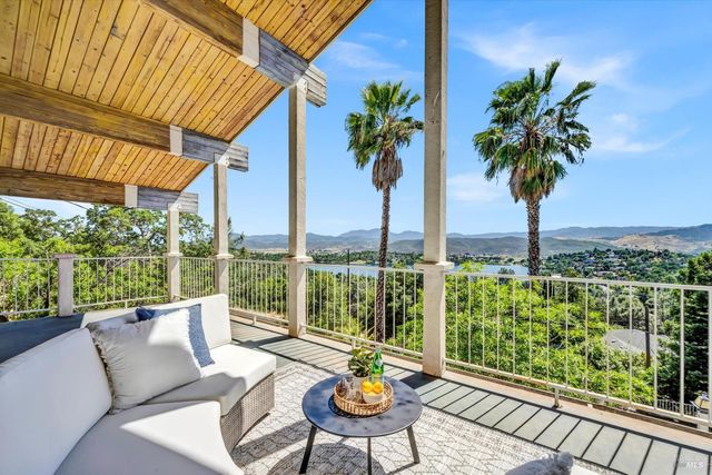 17431 Greenridge Rd, Hidden Valley Lake, CA 95467