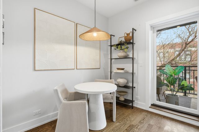 3330 N Clifton Avenue 2, Chicago, IL 60657