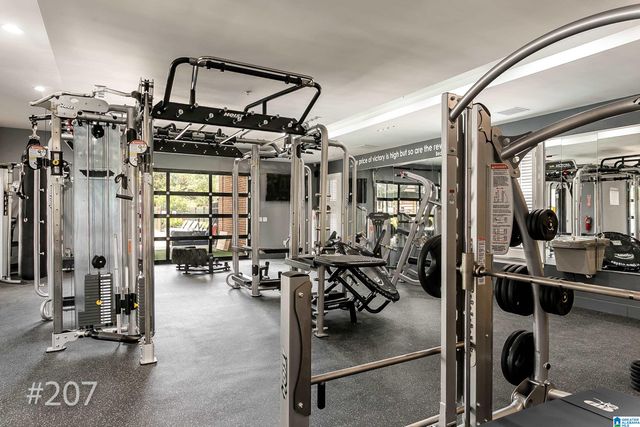 120 15th St E Apt 207, Tuscaloosa, AL 35401