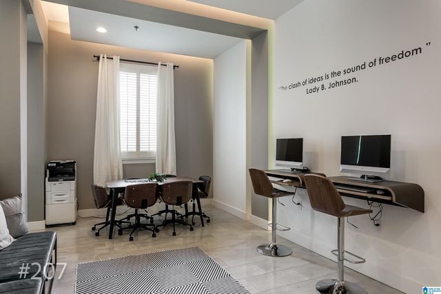 120 15th St E Apt 207, Tuscaloosa, AL 35401