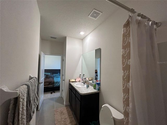 13694 NW 9TH ROAD, Newberry, FL 32669