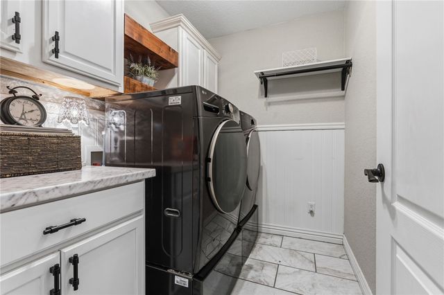 1904 Audabon Park Court, Siloam Springs, AR 72761