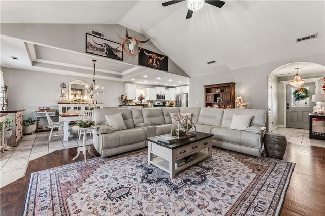 1904 Audabon Park Court, Siloam Springs, AR 72761