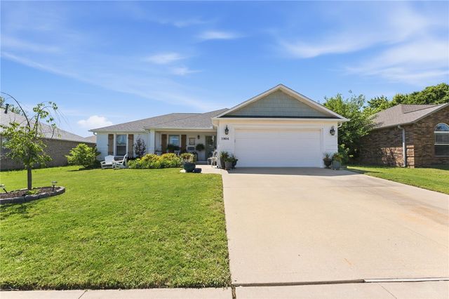 1904 Audabon Park Court, Siloam Springs, AR 72761