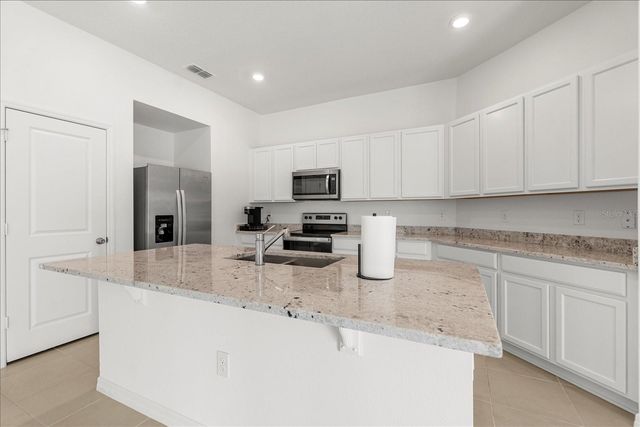 1429 MATTIE POINTE LANE, Auburndale, FL 33823