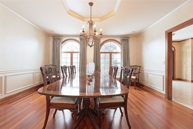 4969 WOLF Road, Erie, PA 16505