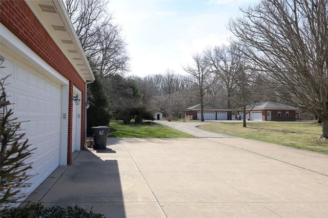 4969 WOLF Road, Erie, PA 16505