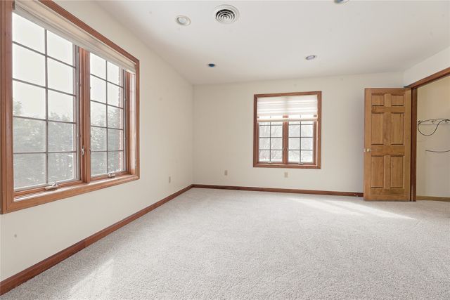 4969 WOLF Road, Erie, PA 16505