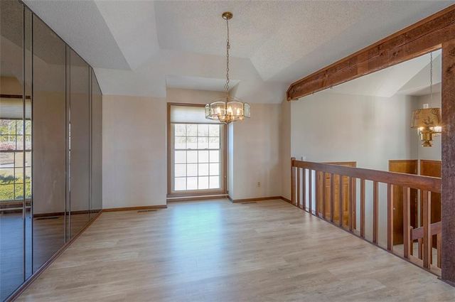 4910 NE Pebble Beach Street, Lee's Summit, MO 64064