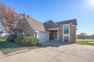 4910 NE Pebble Beach Street, Lee's Summit, MO 64064