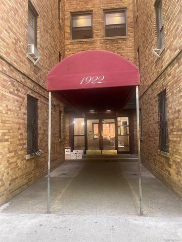 1922 McGraw Avenue 1H, Bronx, NY 10462