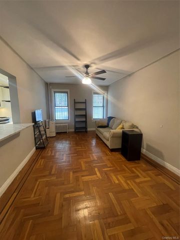 1922 McGraw Avenue 1H, Bronx, NY 10462