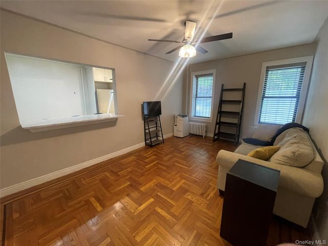 1922 McGraw Avenue 1H, Bronx, NY 10462