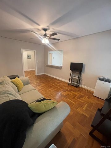 1922 McGraw Avenue 1H, Bronx, NY 10462