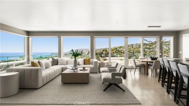 964 Van Dyke, Laguna Beach, CA 92651