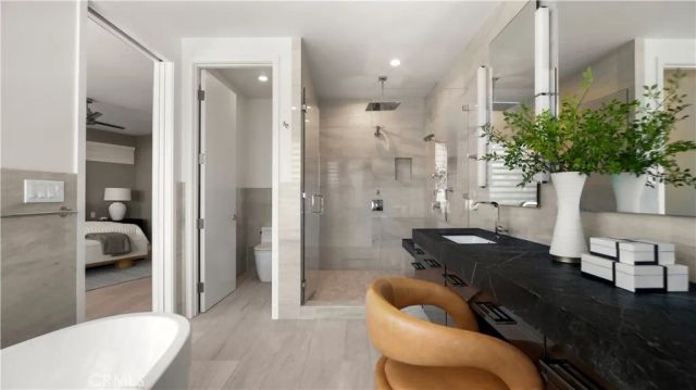 964 Van Dyke, Laguna Beach, CA 92651