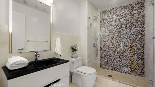964 Van Dyke, Laguna Beach, CA 92651