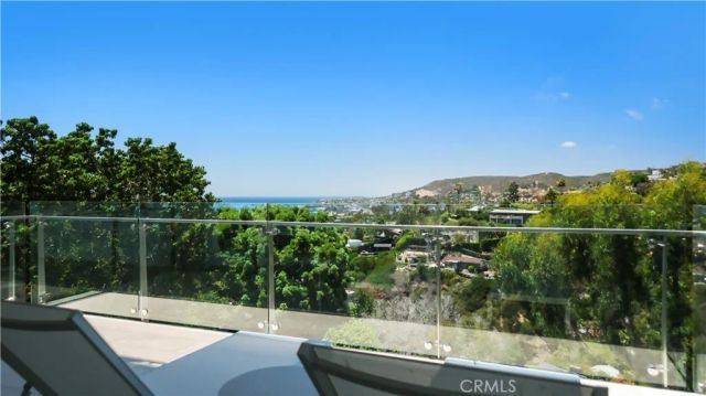 964 Van Dyke, Laguna Beach, CA 92651