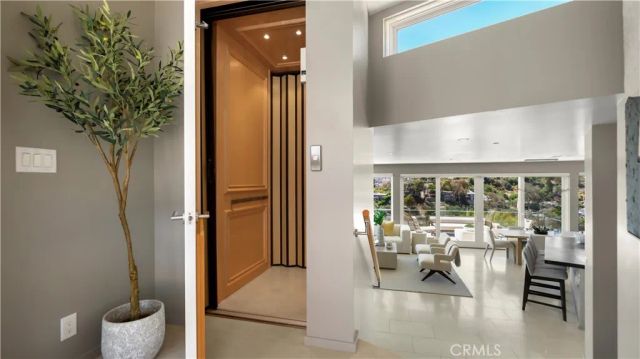964 Van Dyke, Laguna Beach, CA 92651