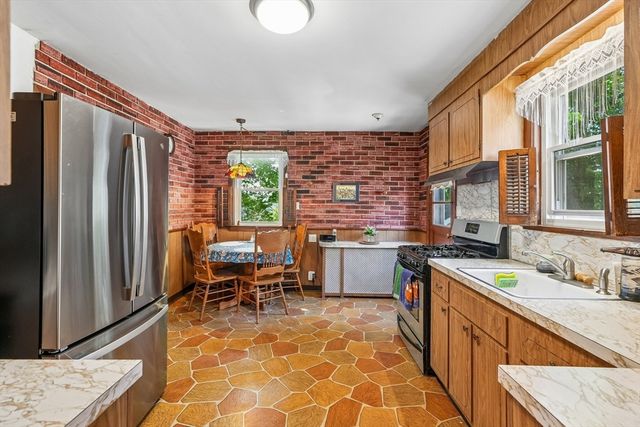 82 Needham St, Dedham, MA 02026