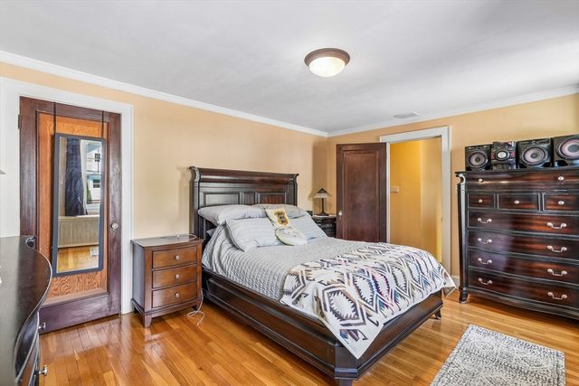 82 Needham St, Dedham, MA 02026