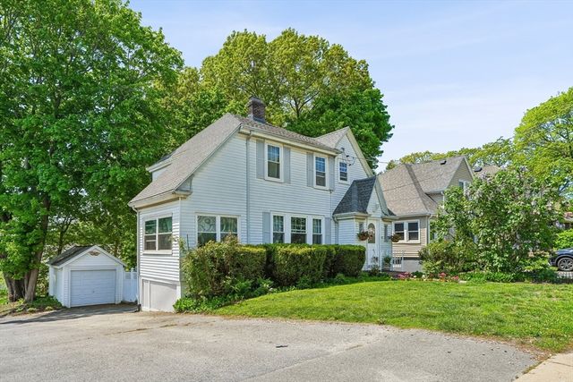 82 Needham St, Dedham, MA 02026