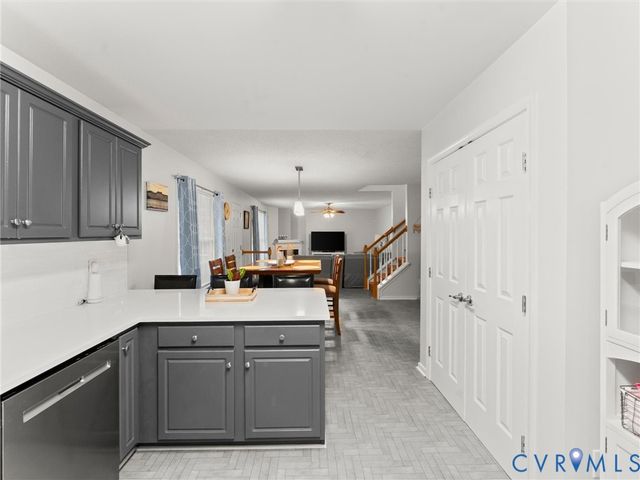 7019 Highcrest Ridge Dr, Chesterfield, VA 23838