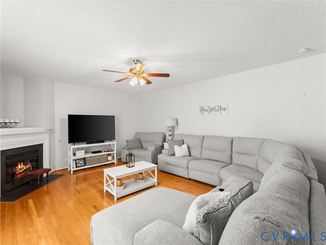 7019 Highcrest Ridge Dr, Chesterfield, VA 23838