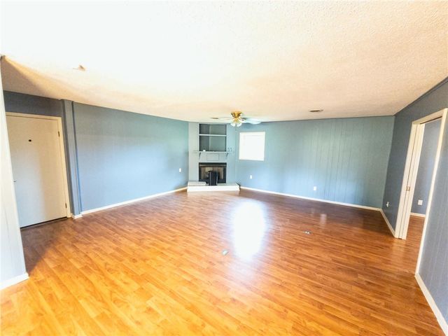232 CENTER VALLEY Road, Russellville, AR 72802