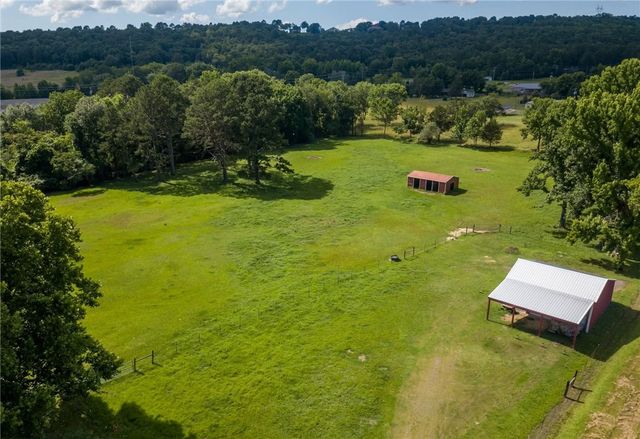 232 CENTER VALLEY Road, Russellville, AR 72802