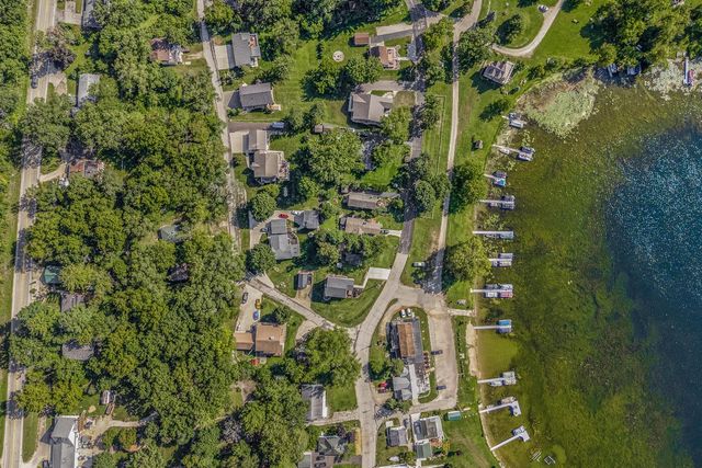 N6498 Orchard Heights ROAD, Delavan, WI 53115