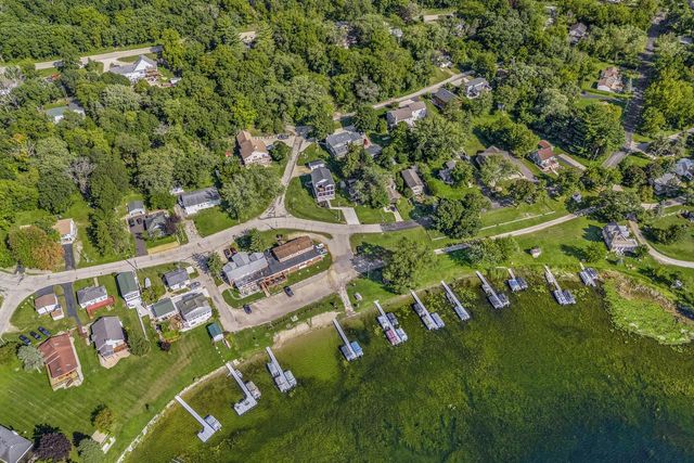 N6498 Orchard Heights ROAD, Delavan, WI 53115