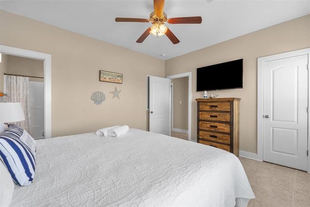 135 Ocean Shore Drive, Crystal Beach, TX 77650