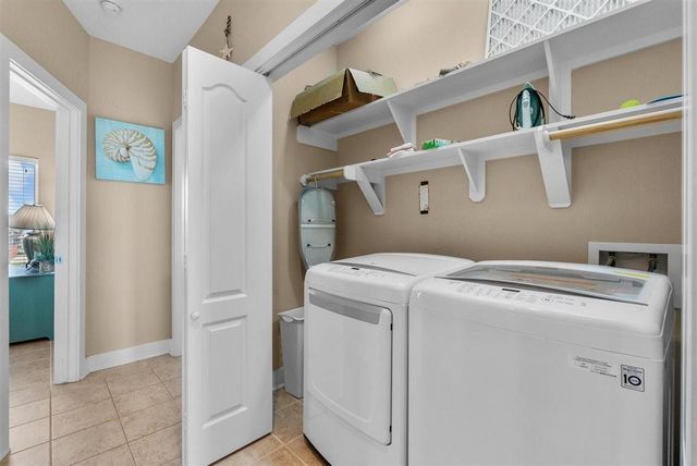 135 Ocean Shore Drive, Crystal Beach, TX 77650