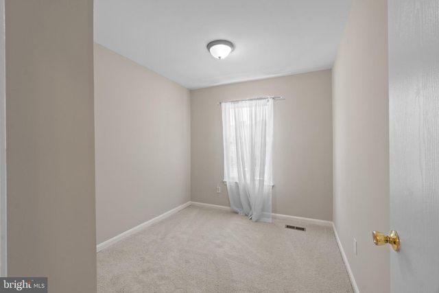 16 HARDWOOD DR, Rosedale, MD 21237