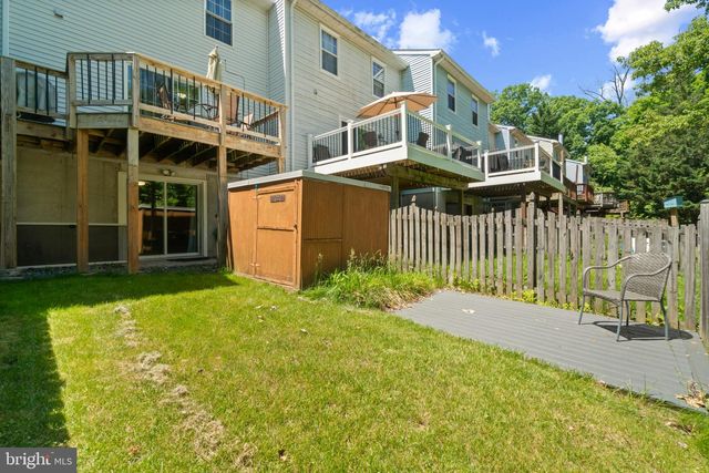 16 HARDWOOD DR, Rosedale, MD 21237