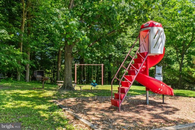 16 HARDWOOD DR, Rosedale, MD 21237