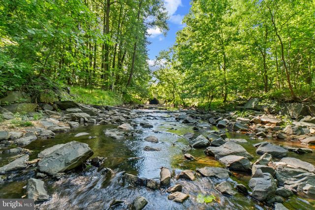 16 HARDWOOD DR, Rosedale, MD 21237