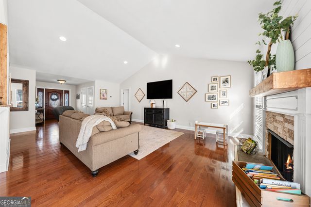 175 Highland Ridge Drive, Hartwell, GA 30643