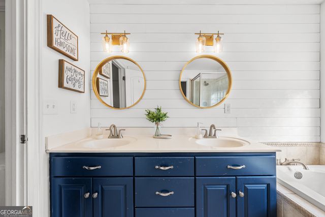 175 Highland Ridge Drive, Hartwell, GA 30643