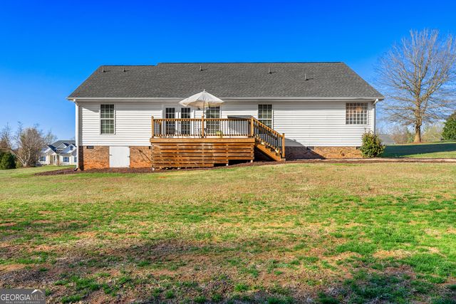 175 Highland Ridge Drive, Hartwell, GA 30643