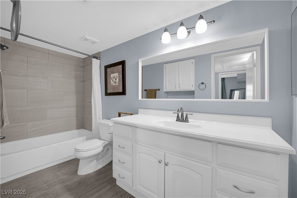 Image 21 of property listing at 6650 West Warm Springs Road 2159, Las Vegas, NV 89118